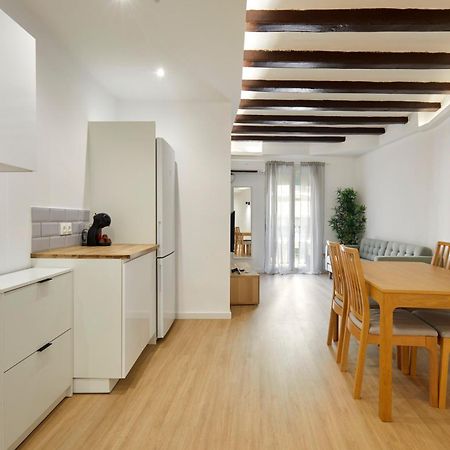 17 Nice Apartment Next To El Molino Barcelona Exteriér fotografie