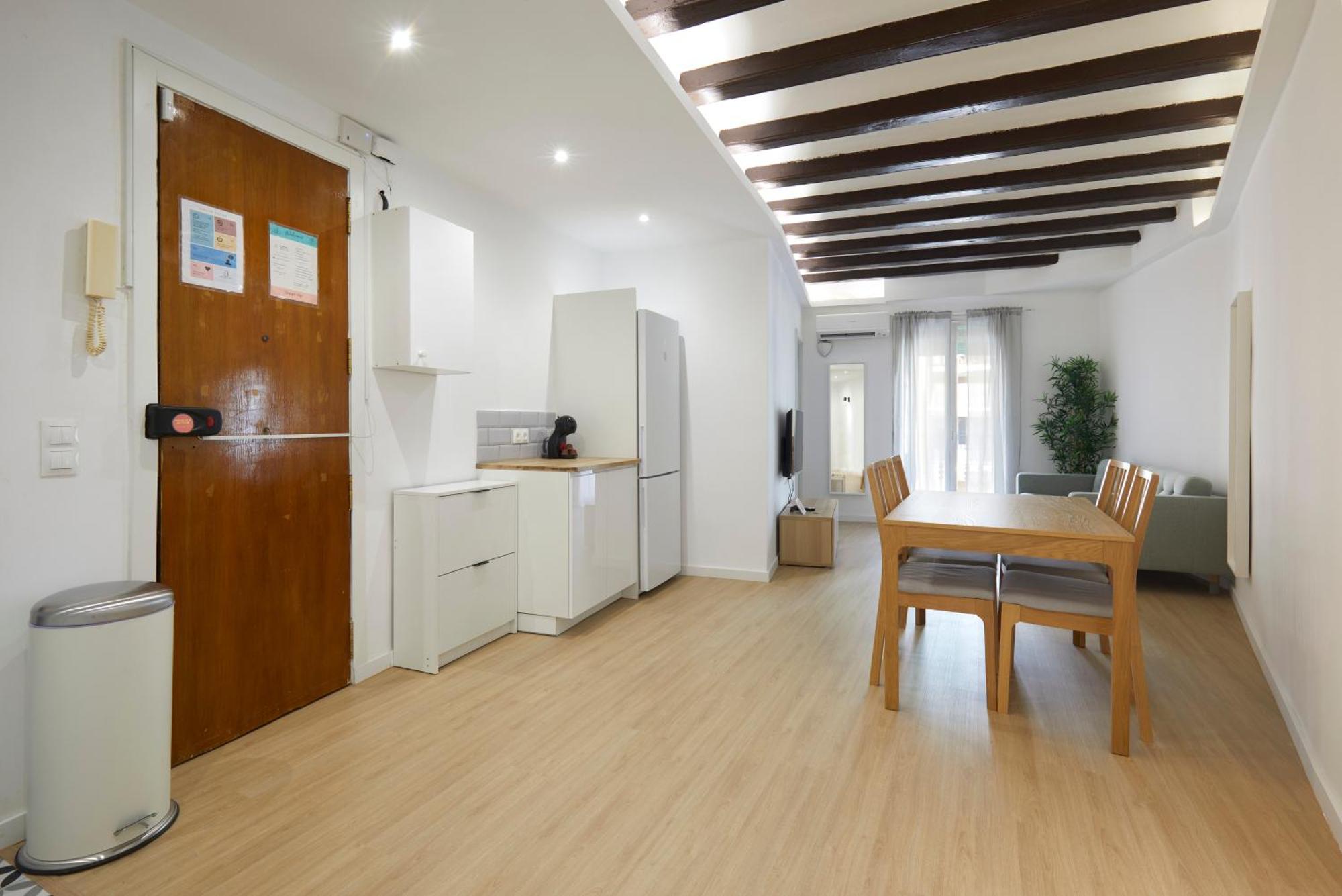 17 Nice Apartment Next To El Molino Barcelona Exteriér fotografie