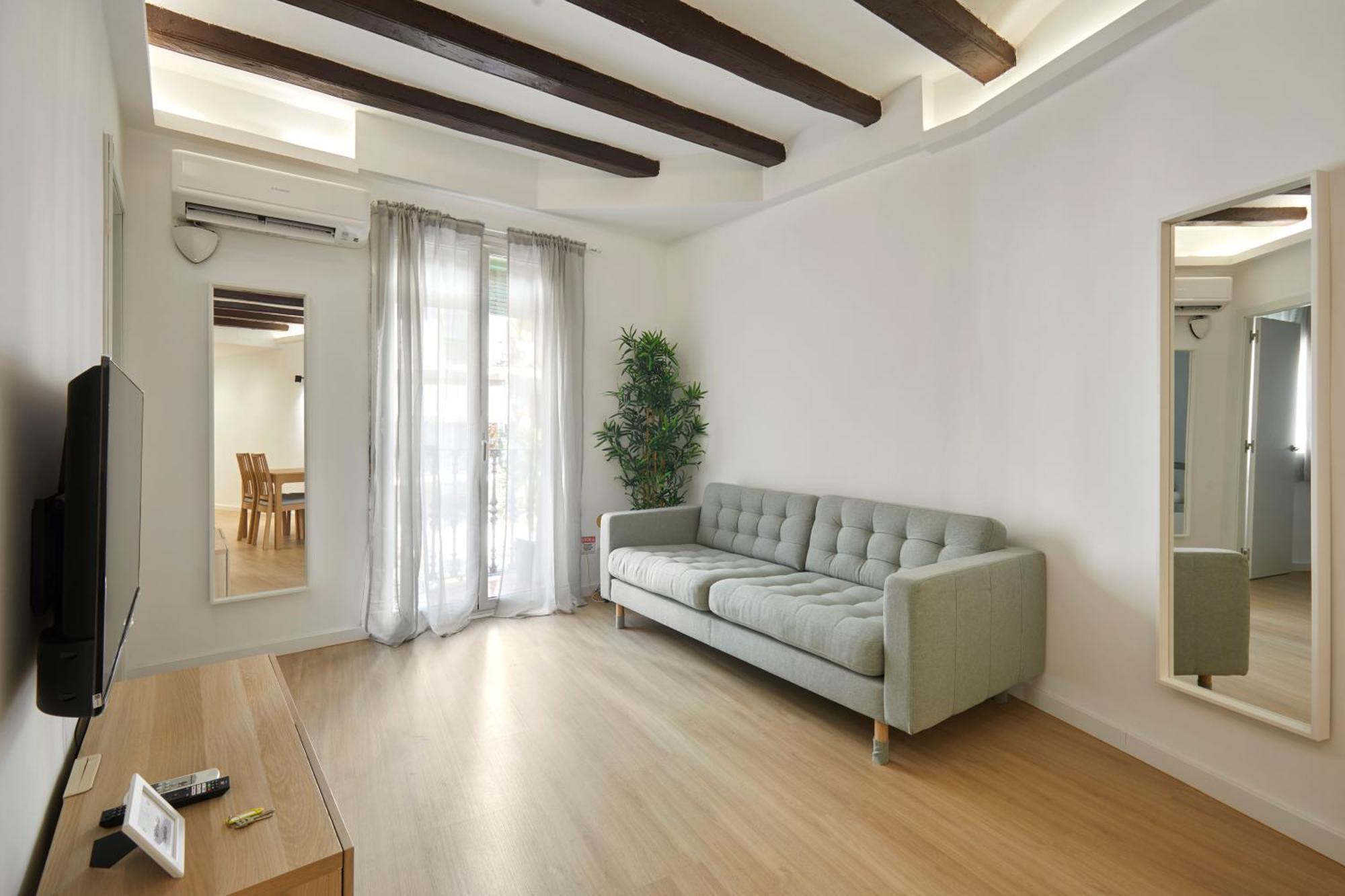 17 Nice Apartment Next To El Molino Barcelona Exteriér fotografie